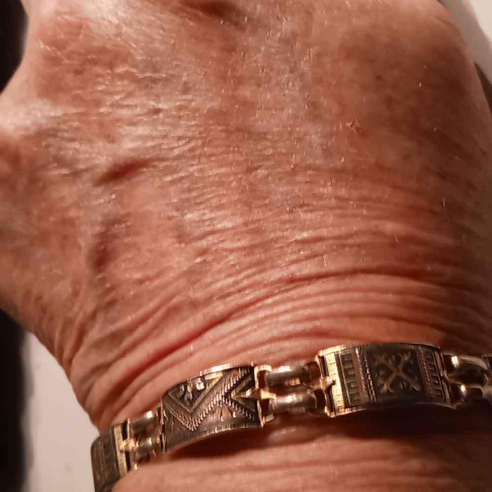Damascene Bracelet View 3